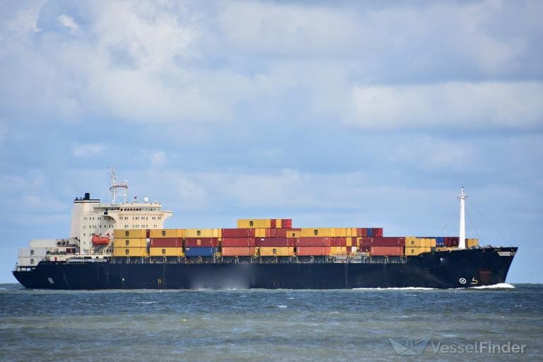 Фото судна MSC Joy