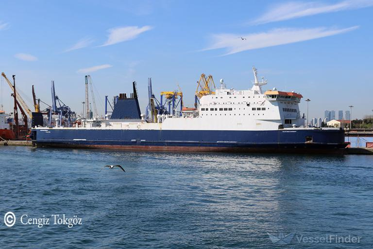 Blue Wave Harmony vessel photo