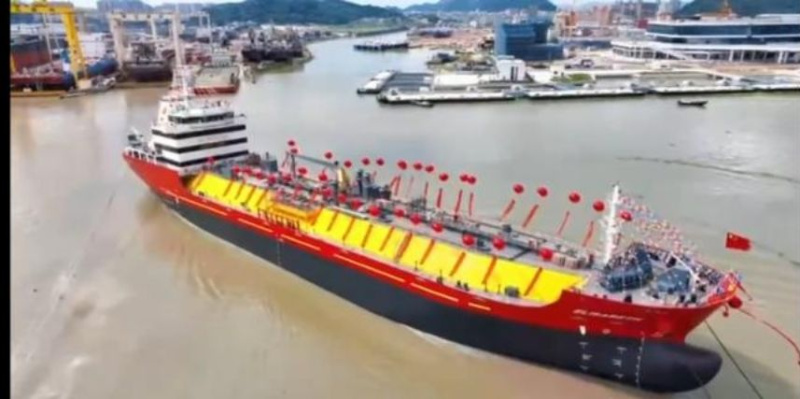 Elisabeth vessel photo